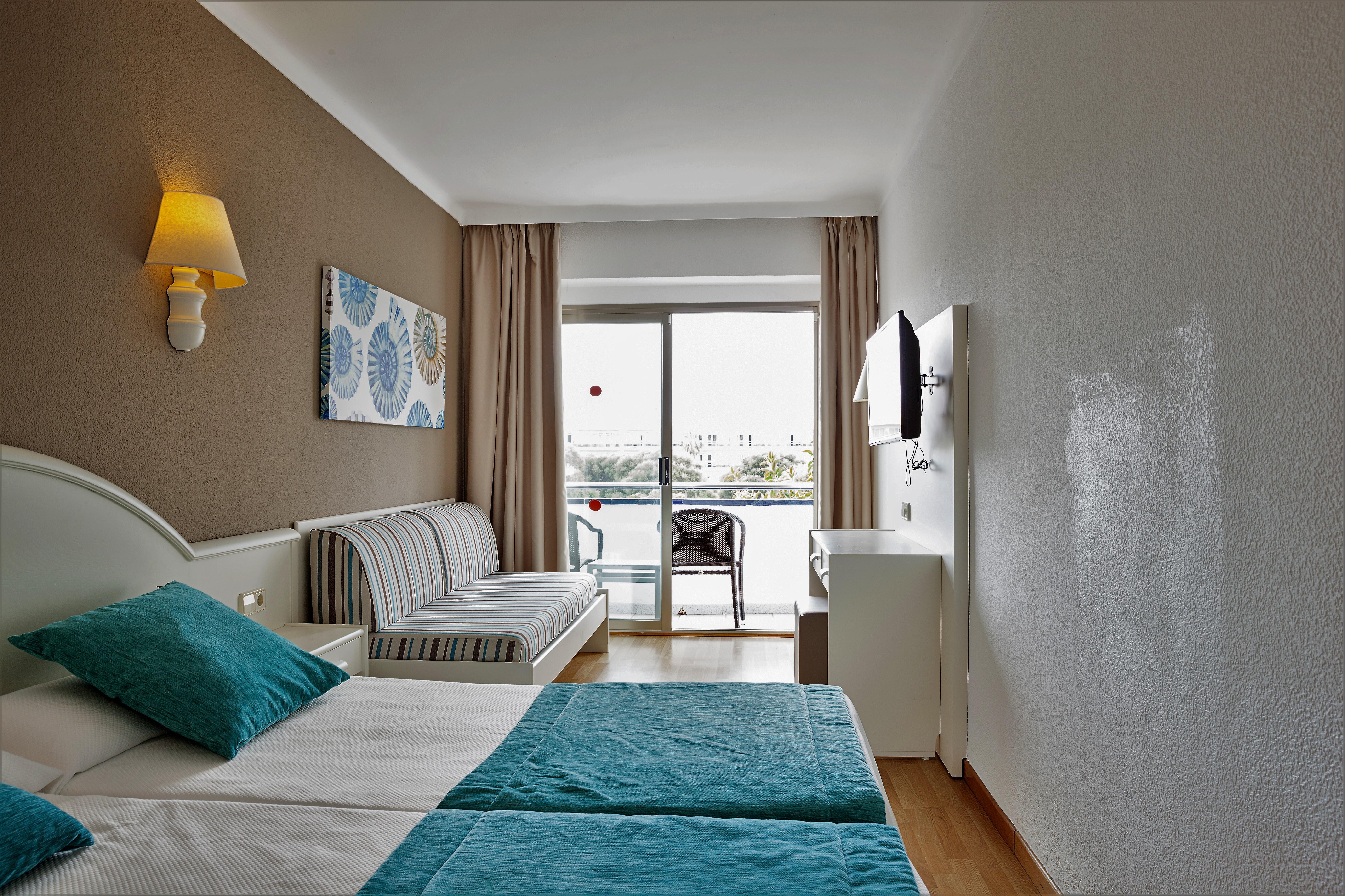 Hotel Mariant S'Illot  Exterior photo