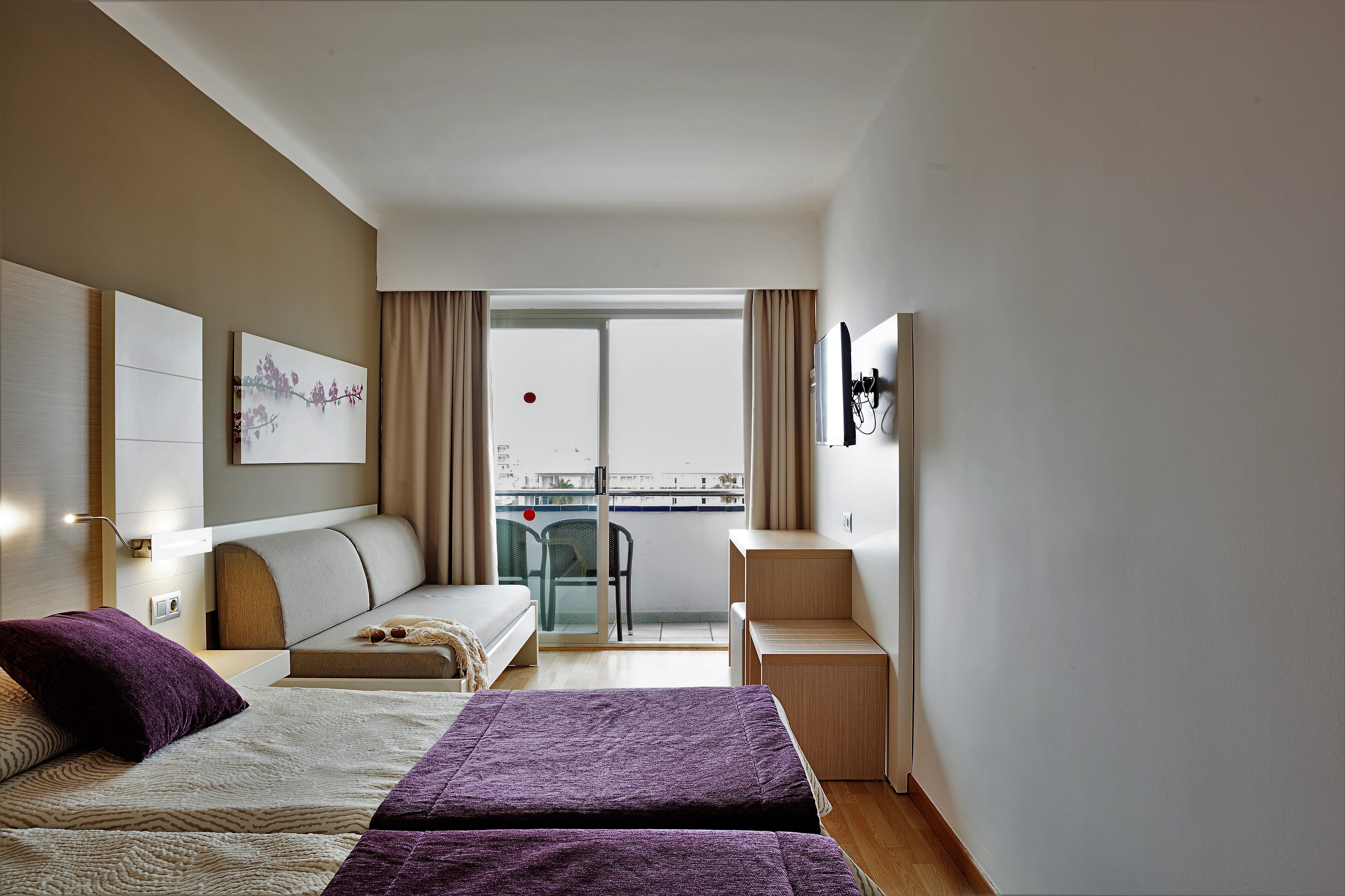 Hotel Mariant S'Illot  Exterior photo